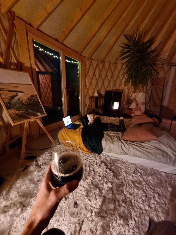 Jurty Glamping Hotel Gostynin Kültér fotó