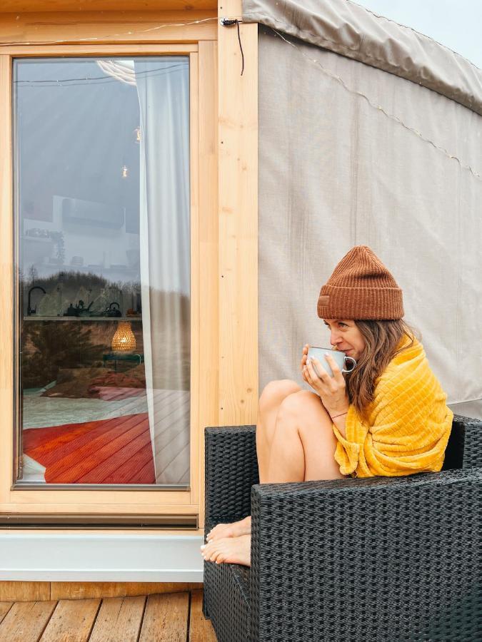 Jurty Glamping Hotel Gostynin Kültér fotó