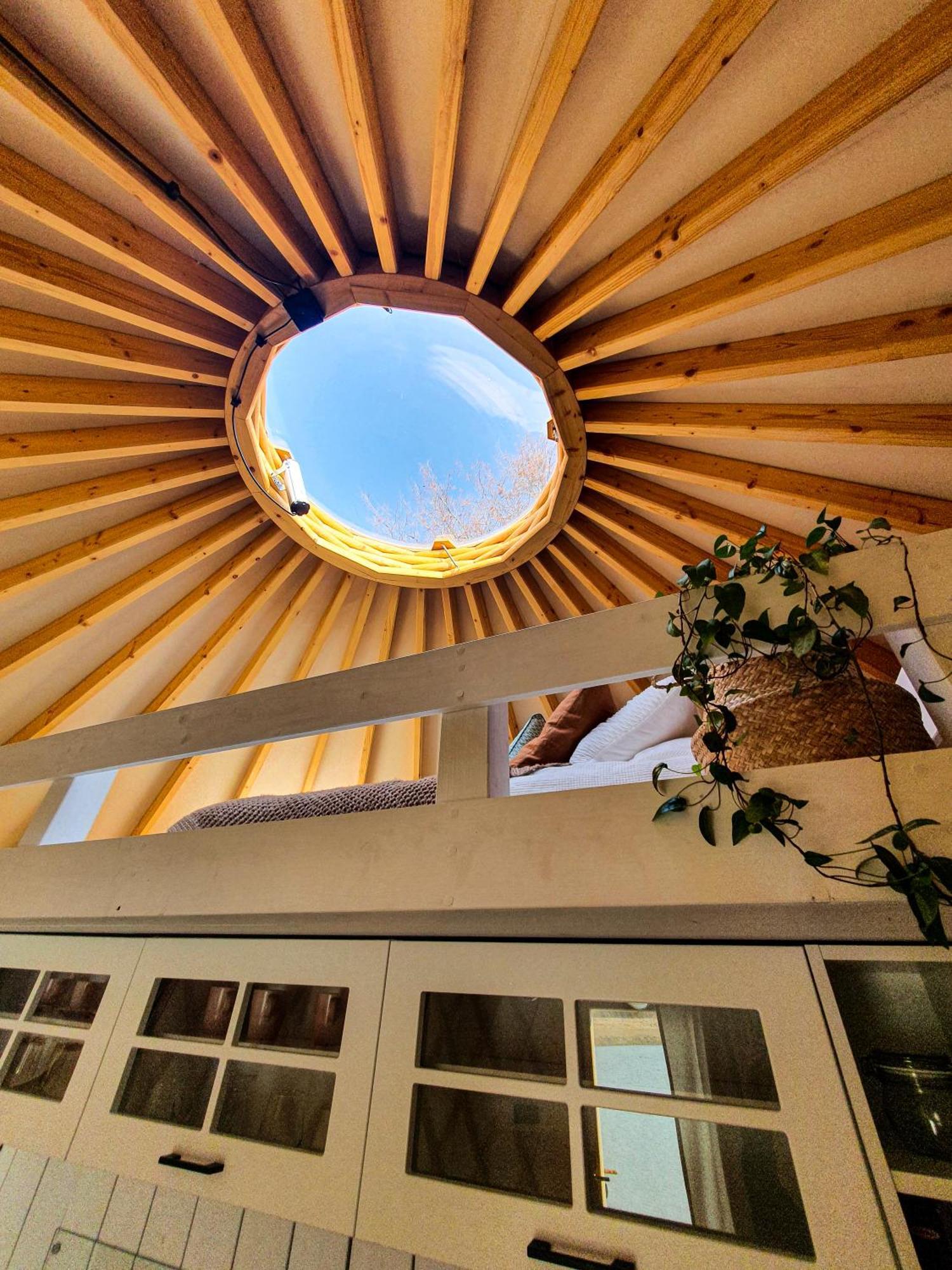 Jurty Glamping Hotel Gostynin Kültér fotó