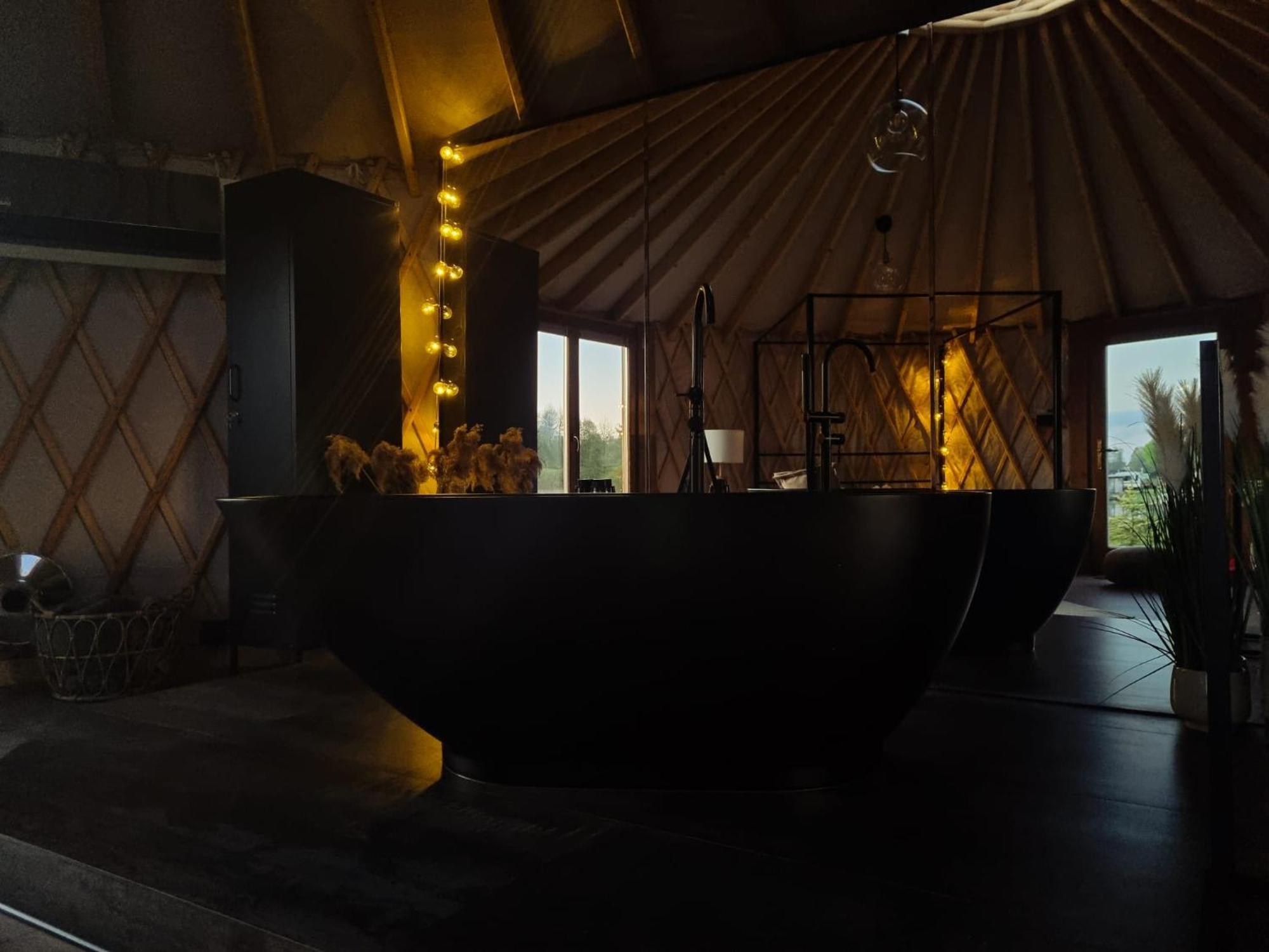 Jurty Glamping Hotel Gostynin Kültér fotó