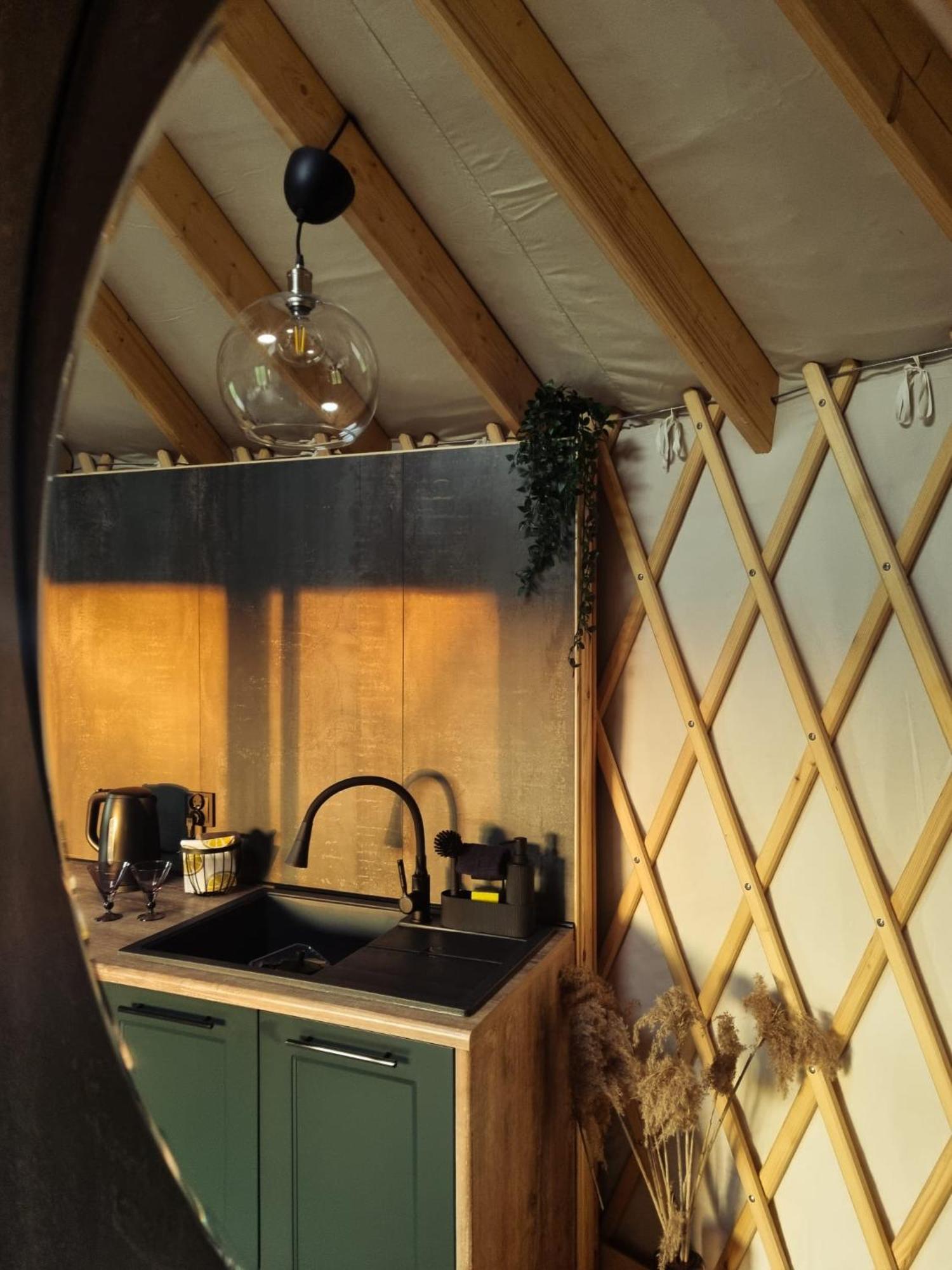 Jurty Glamping Hotel Gostynin Kültér fotó