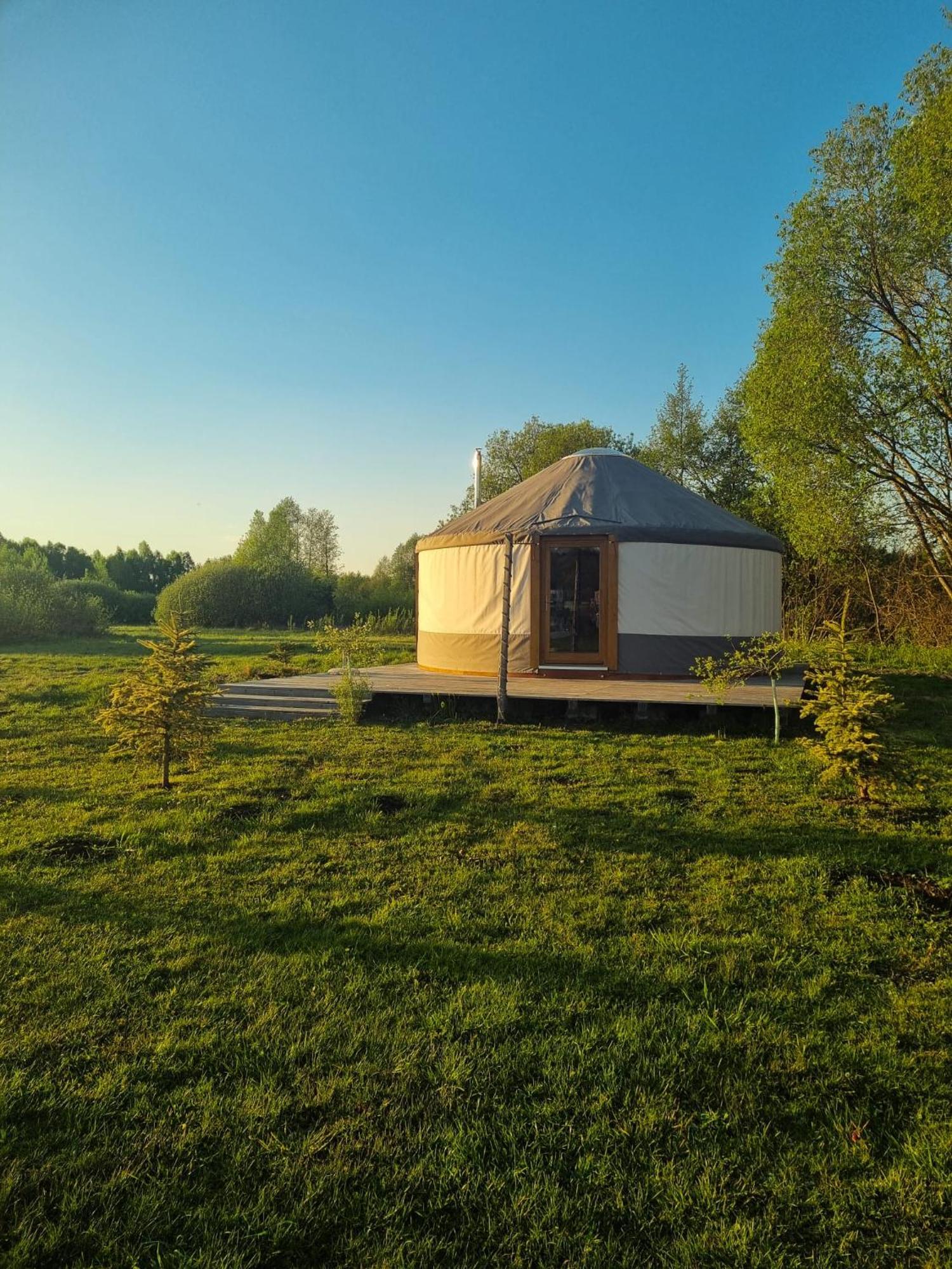 Jurty Glamping Hotel Gostynin Kültér fotó